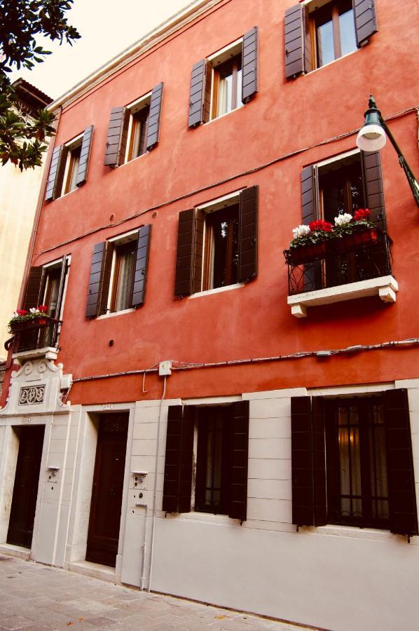 Ca' Del Pittor Apartments - Tiziano Venice Exterior photo